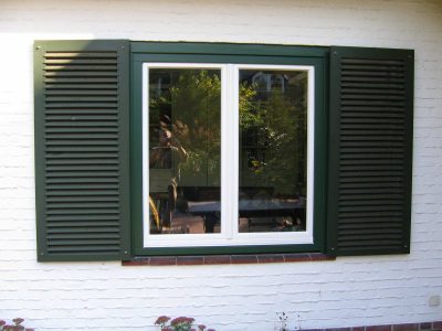 8 400x300 - Fenster